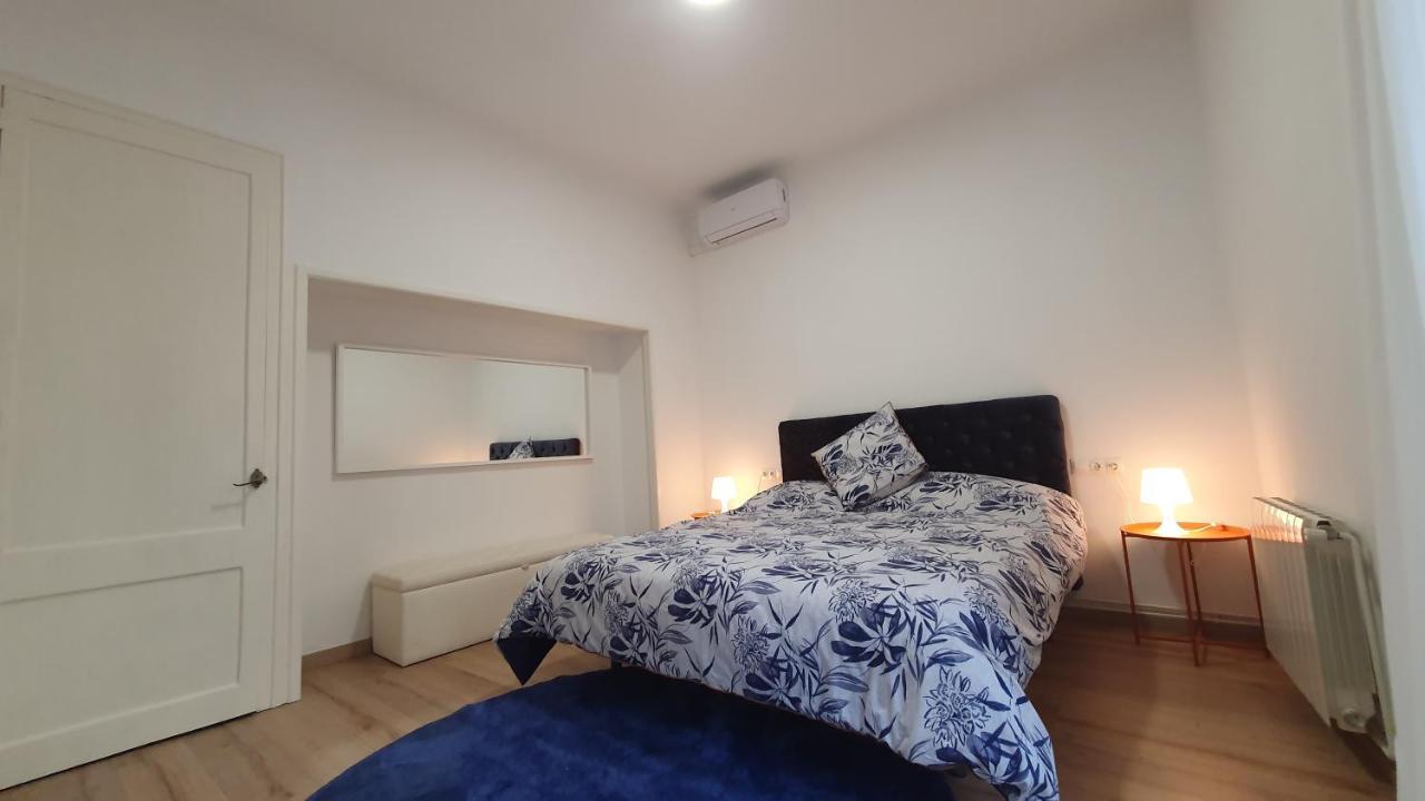 Apartamento Nuevo En Terrassa Centro Eksteriør bilde