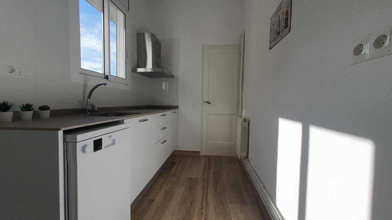 Apartamento Nuevo En Terrassa Centro Eksteriør bilde